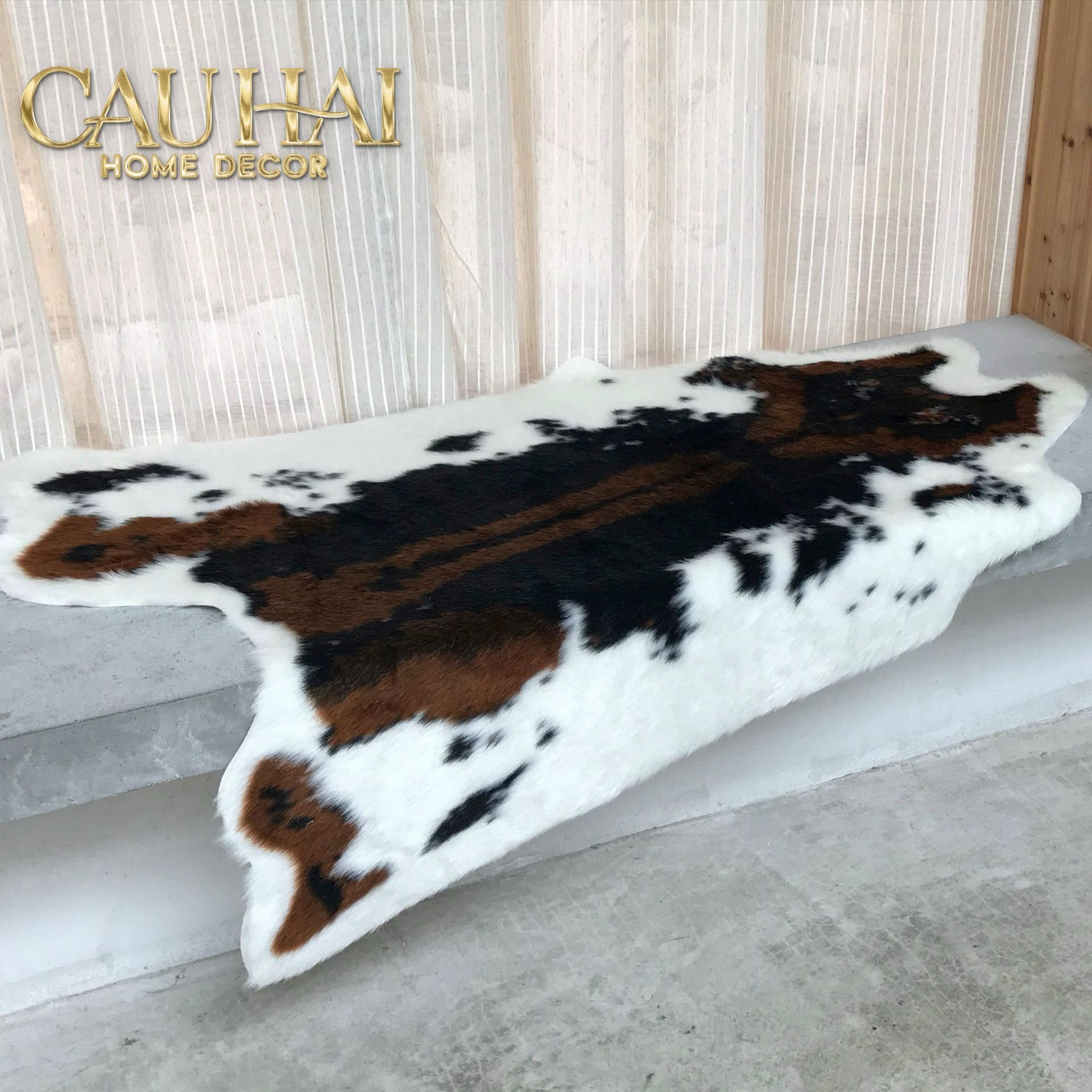 Thảm Lông Faux Fur Cowhide Cognac Noir 85x110