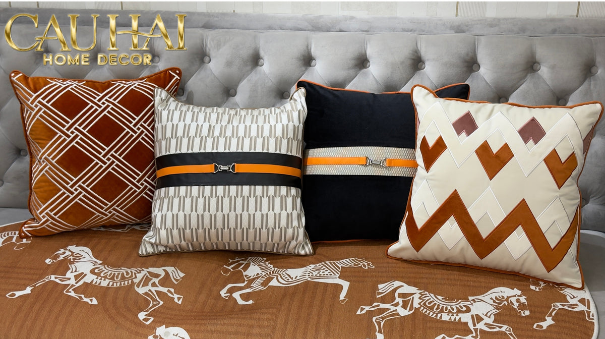 Vỏ Gối Nhung Chevron Milano Sienna Ivory 45x45