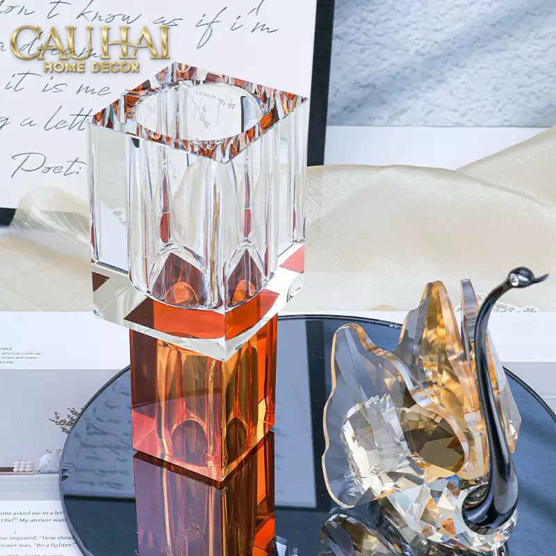 Maison Couture - Atelier Émeraude Crystal Geometric Vessel 10x19