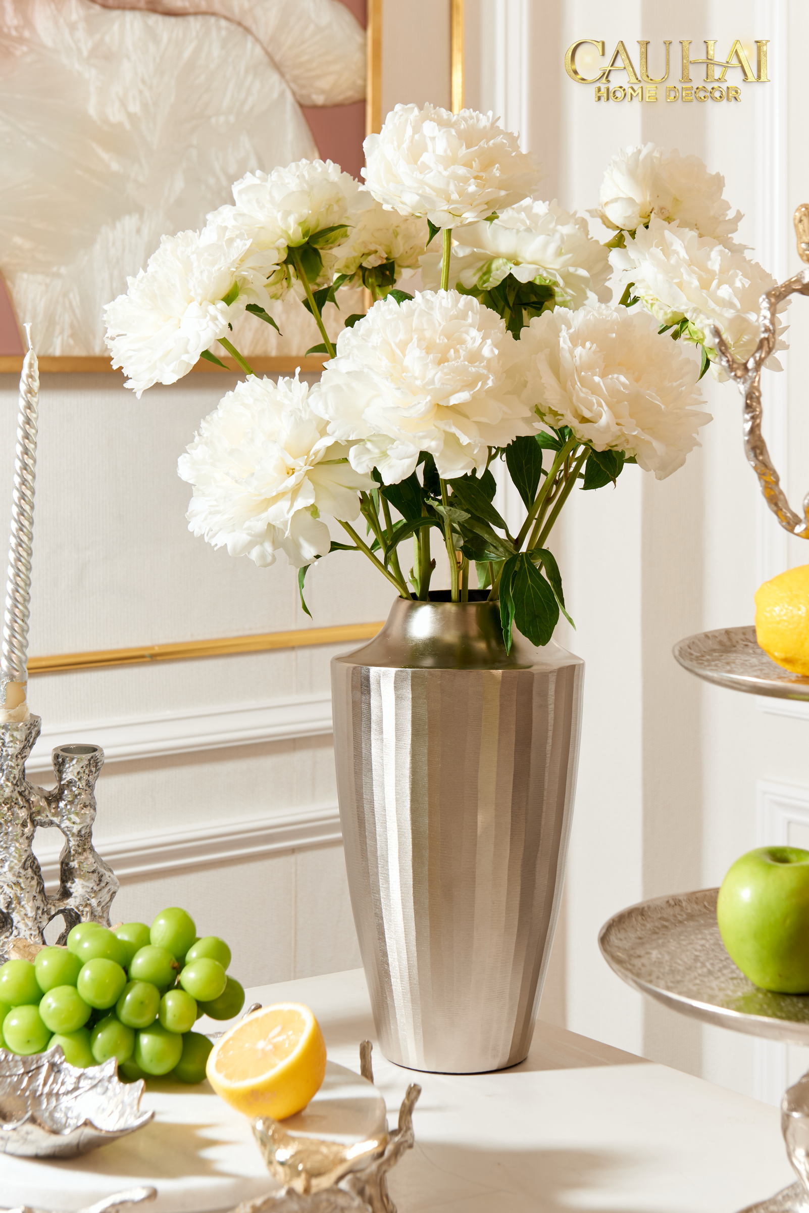 Indira Maison Couture - Bình Hoa Hợp Kim Metalic Platinum Fluted Silhouette Vase 17x6.9x30-BÌNH HOA-CẬU HAI HOME DECOR
