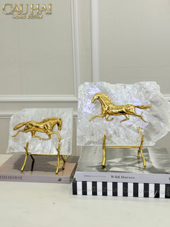 Maison Couture - Set 2 Tượng Ngựa Đồng Đá Thạch Anh Équestre Gilded Hidden Stallion Grande Quartz-TƯỢNG TRANG TRÍ-CẬU HAI HOME DECOR