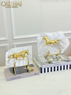 Maison Couture - Set 2 Tượng Ngựa Đồng Đá Thạch Anh Équestre Gilded Hidden Stallion Grande Quartz-TƯỢNG TRANG TRÍ-CẬU HAI HOME DECOR