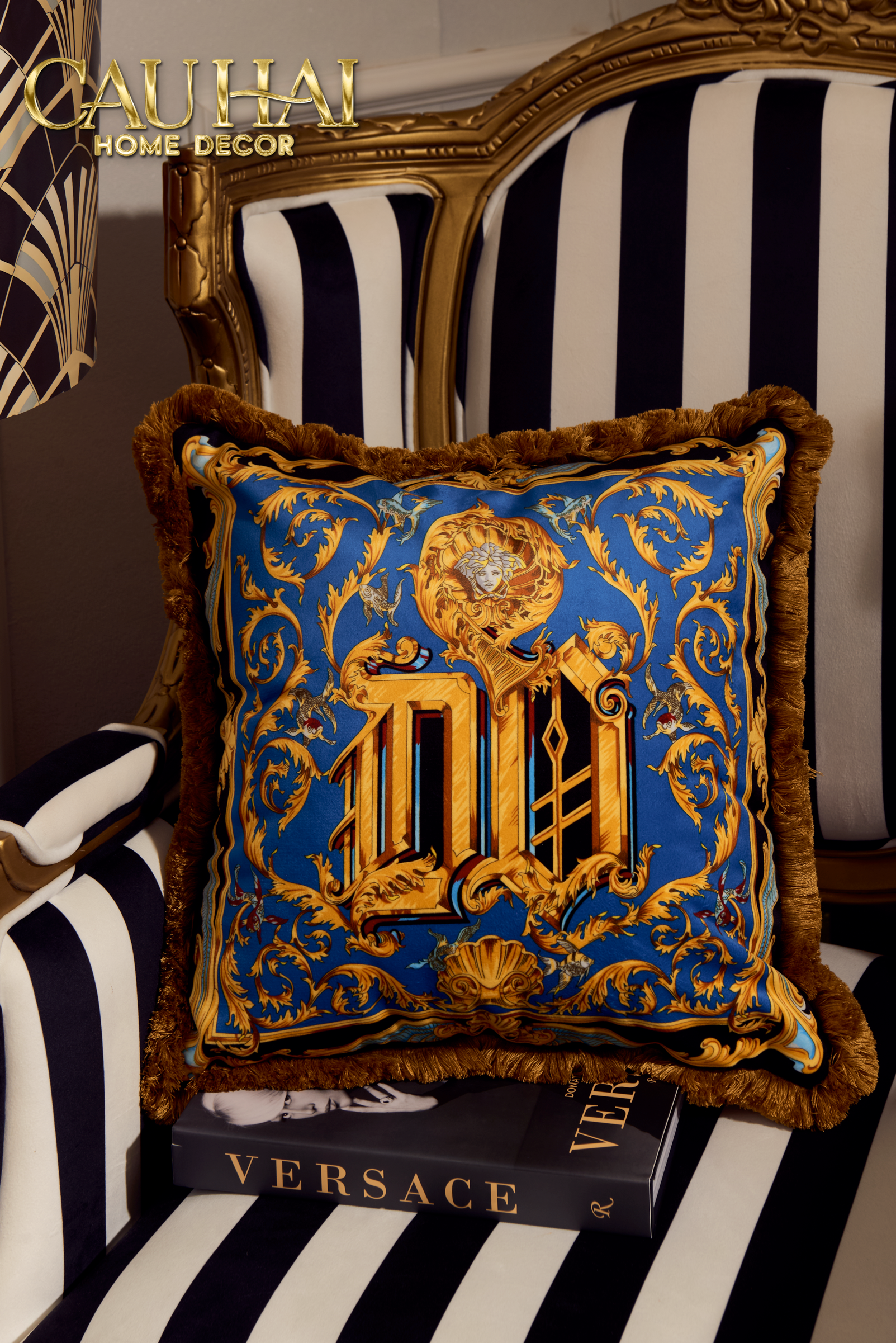 Maison Couture - Pillowcase V Class I ♡ Baroque Acanthus Medusa Monogram Cushion 45 Royal Blue