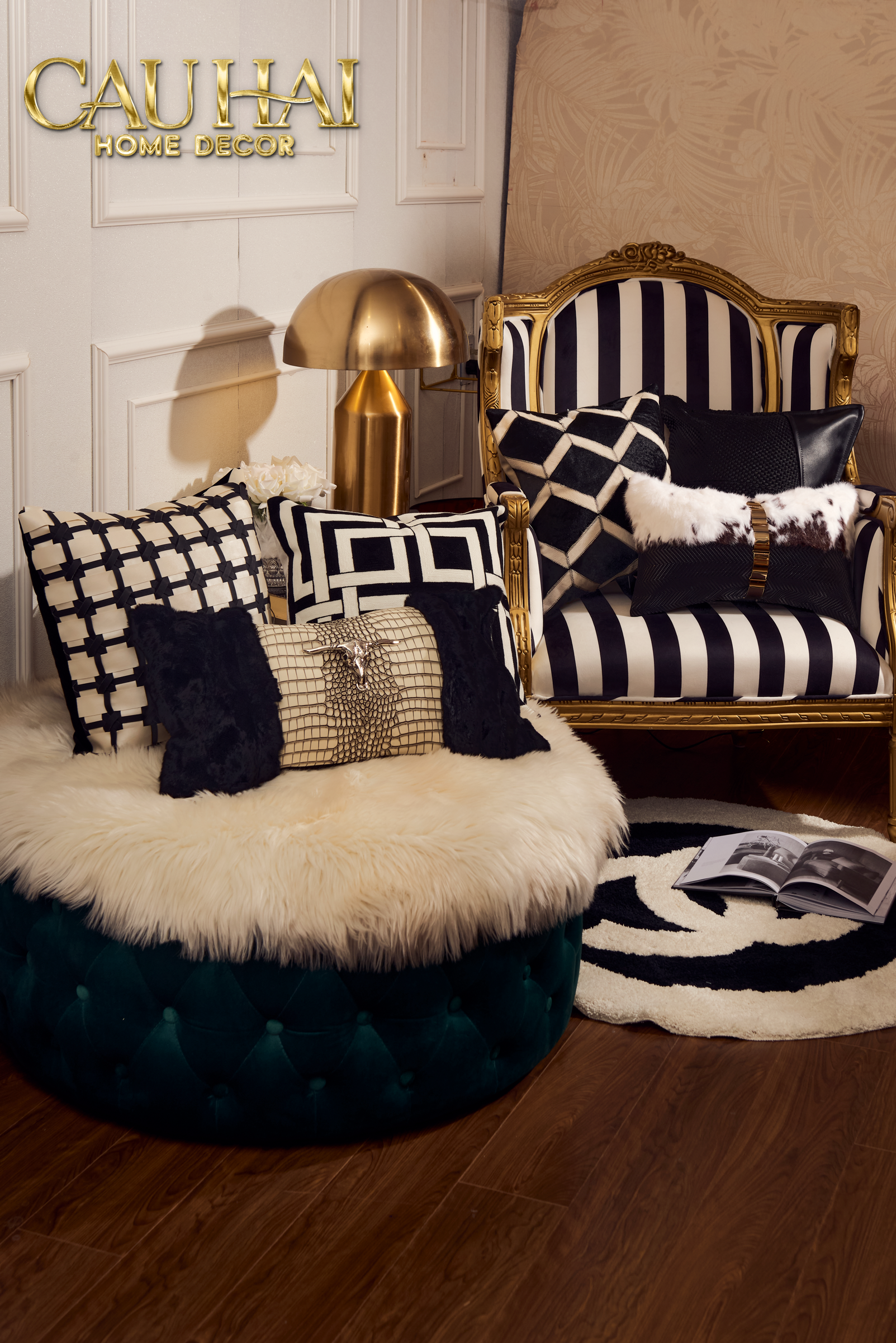 Mono Geometric Border Canvas Pillow Cover 45