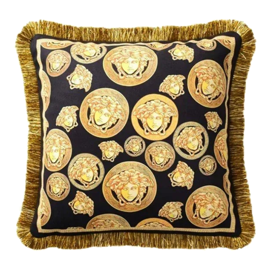 Maison Couture - Vỏ Gối Nhung Chenille V Class Medusa Medallion Coin Amplified 45.