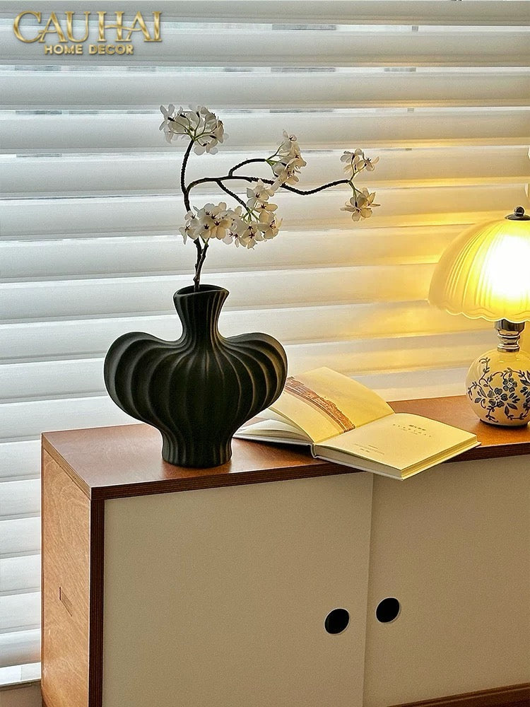 Bình Hoa Gốm Đen Petit Noir Plissé Vase 19x19.5-BÌNH HOA-CẬU HAI HOME DECOR-CẬU HAI HOME DECOR