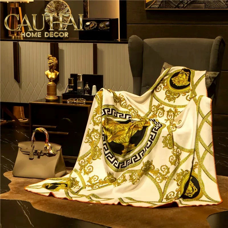 Chăn Blanket Velvet Baroque Medusa Ivory 150x150-Chăn Blanket-CẬU HAI HOME DECOR