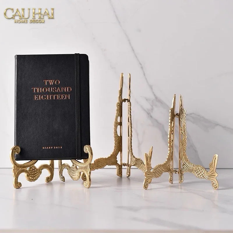 Chân Đỡ Đĩa Đồng Trưng Bày - Plate Stand Cosmo 23x23-SET CHÉN DĨA-CẬU HAI HOME DECOR
