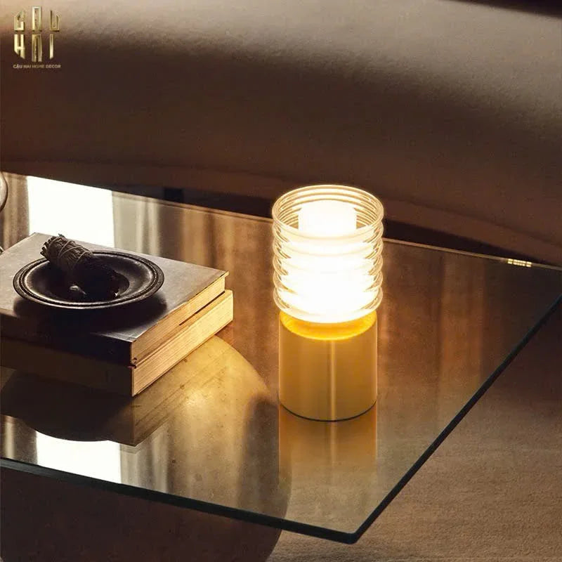 Đèn Bàn Thuỷ Tinh Pin Sạc 3 Chế Độ Aurora Lantern Table Lamp 9x17.5-CẬU HAI HOME DECOR
