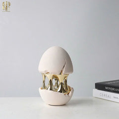 Elysian - Tượng Quả Trứng Hatching Egg 9x12x20-TƯỢNG TRANG TRÍ-CẬU HAI HOME DECOR