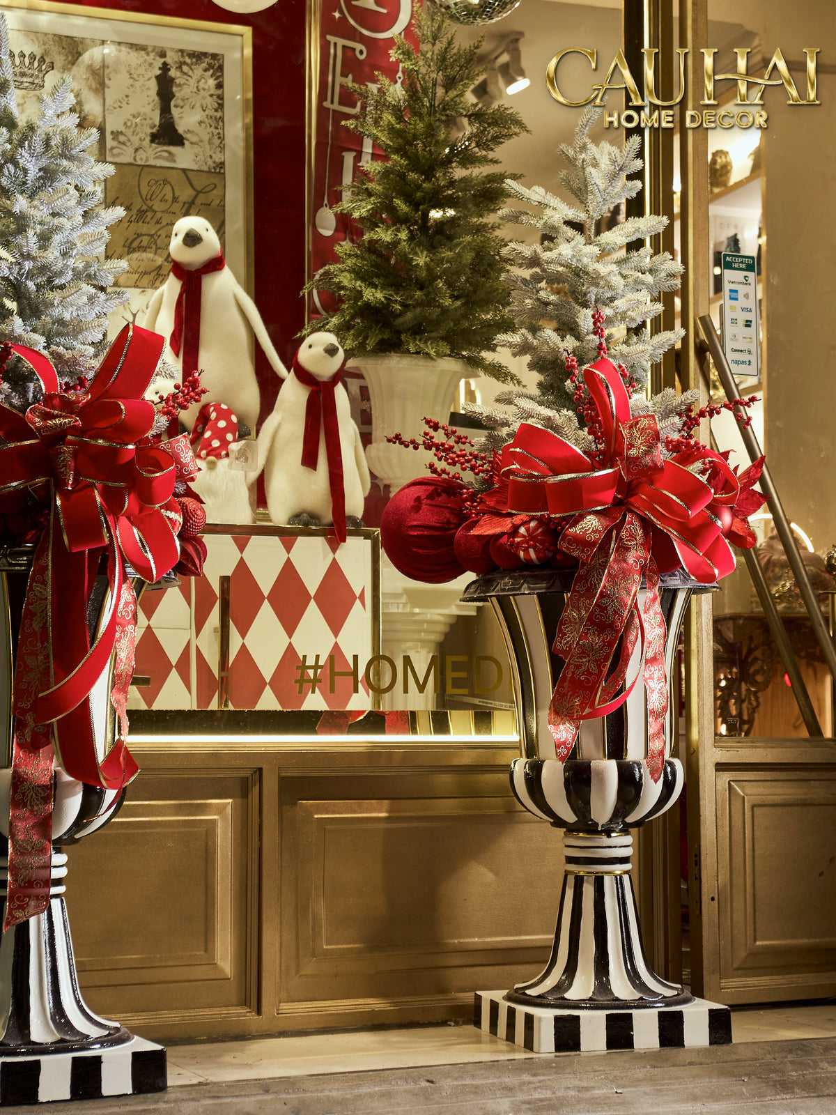 Fêtes Couture - Cặp Chậu Thông Les Jardinières Harlequin Rouge 170-BÌNH HOA-CẬU HAI HOME DECOR