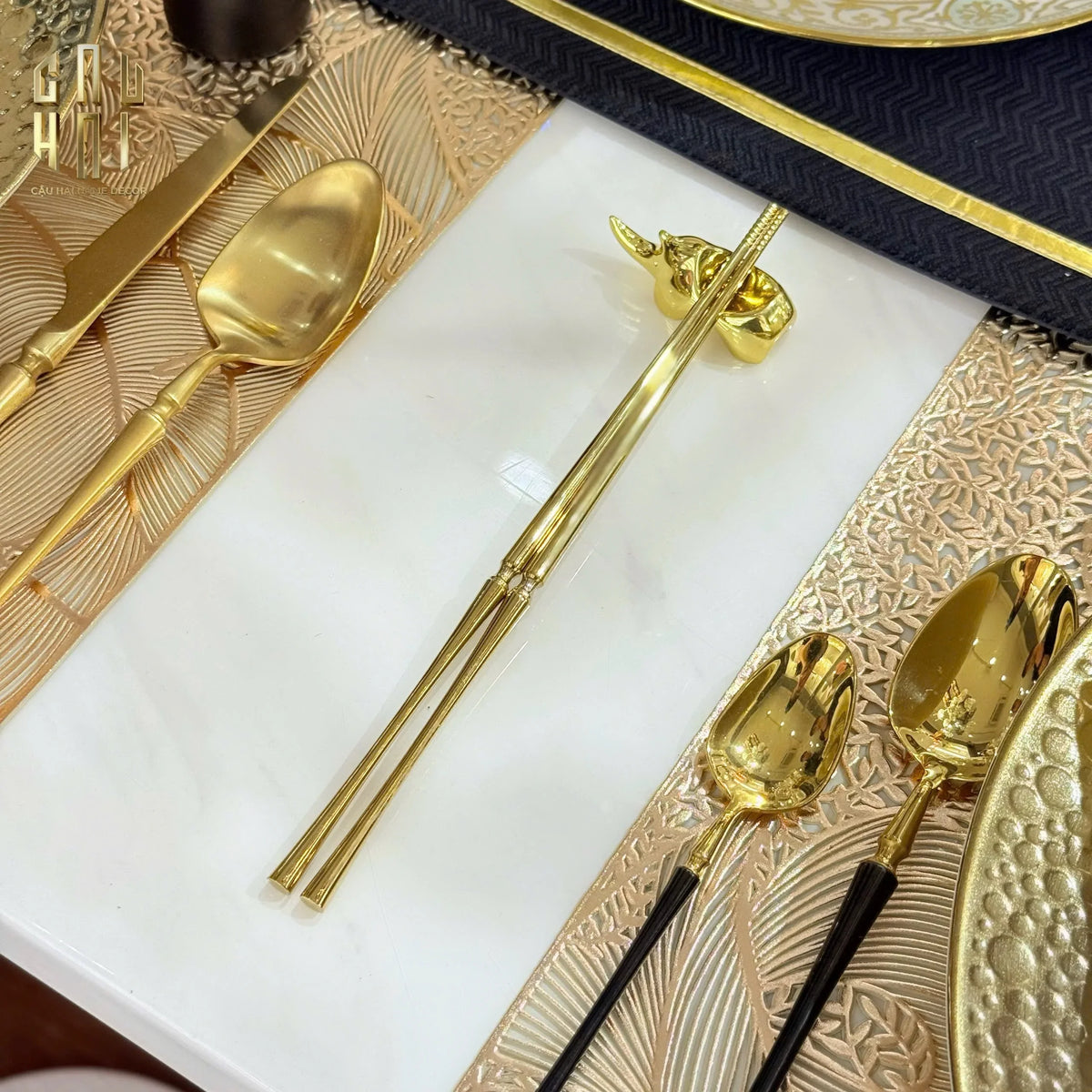 Gác Đũa - Chopstick Rest Rhino-Dinner Cutlery Set Dao Muỗng Nĩa-Đối tác tại Trung Quốc theo từng đơn đặt hàng-CẬU HAI HOME DECOR