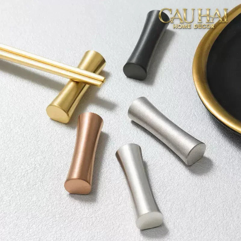 Gác Đũa Golden Scroll Chopsticks Racks 4.6-Dinner Cutlery Set Dao Muỗng Nĩa-CẬU HAI HOME DECOR