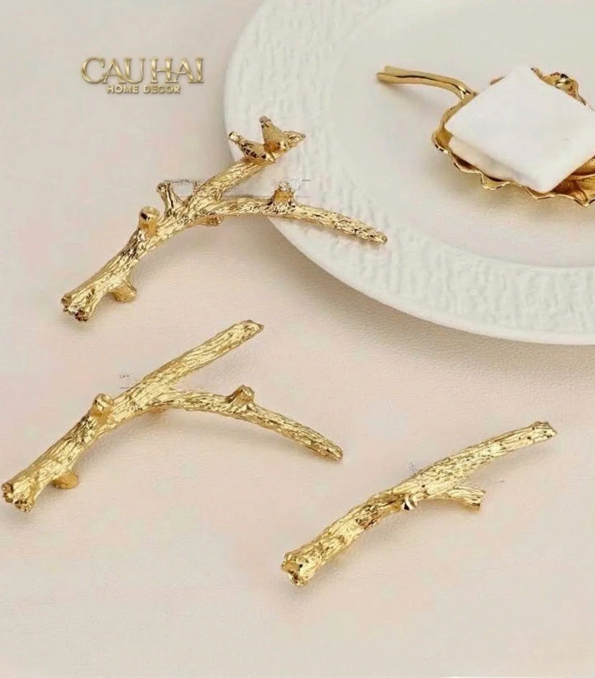 Gác Đũa Nhánh Cây Golden Bird Branch Harmony Premium Chopstick Rack 11 x 8.4 cm-Dinner Cutlery Set Dao Muỗng Nĩa-Đối tác tại Trung Quốc theo từng đơn đặt hàng-CẬU HAI HOME DECOR