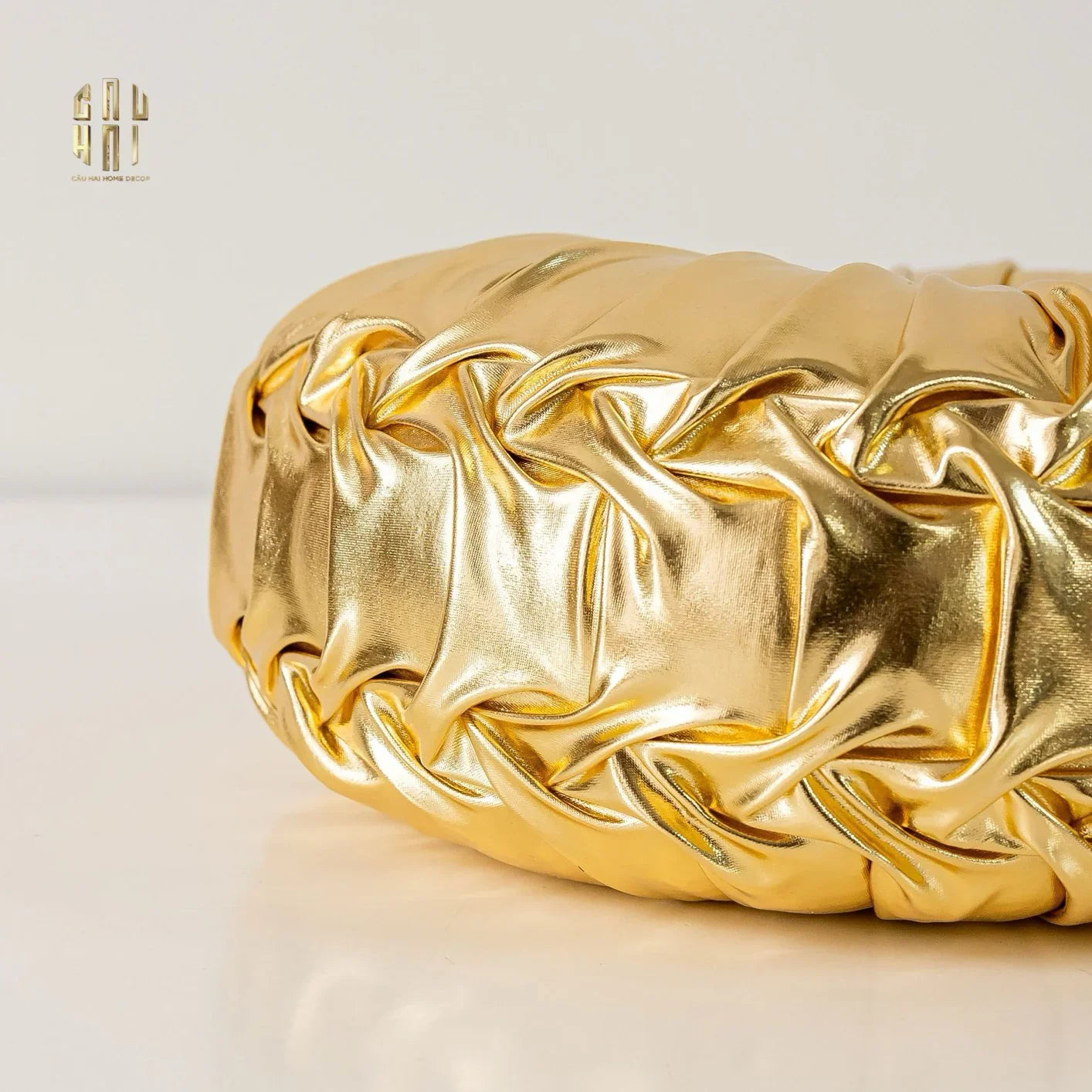 Gối Da Bóng Stunning Kelly - Gold-VỎ GỐI-CẬU HAI HOME DECOR