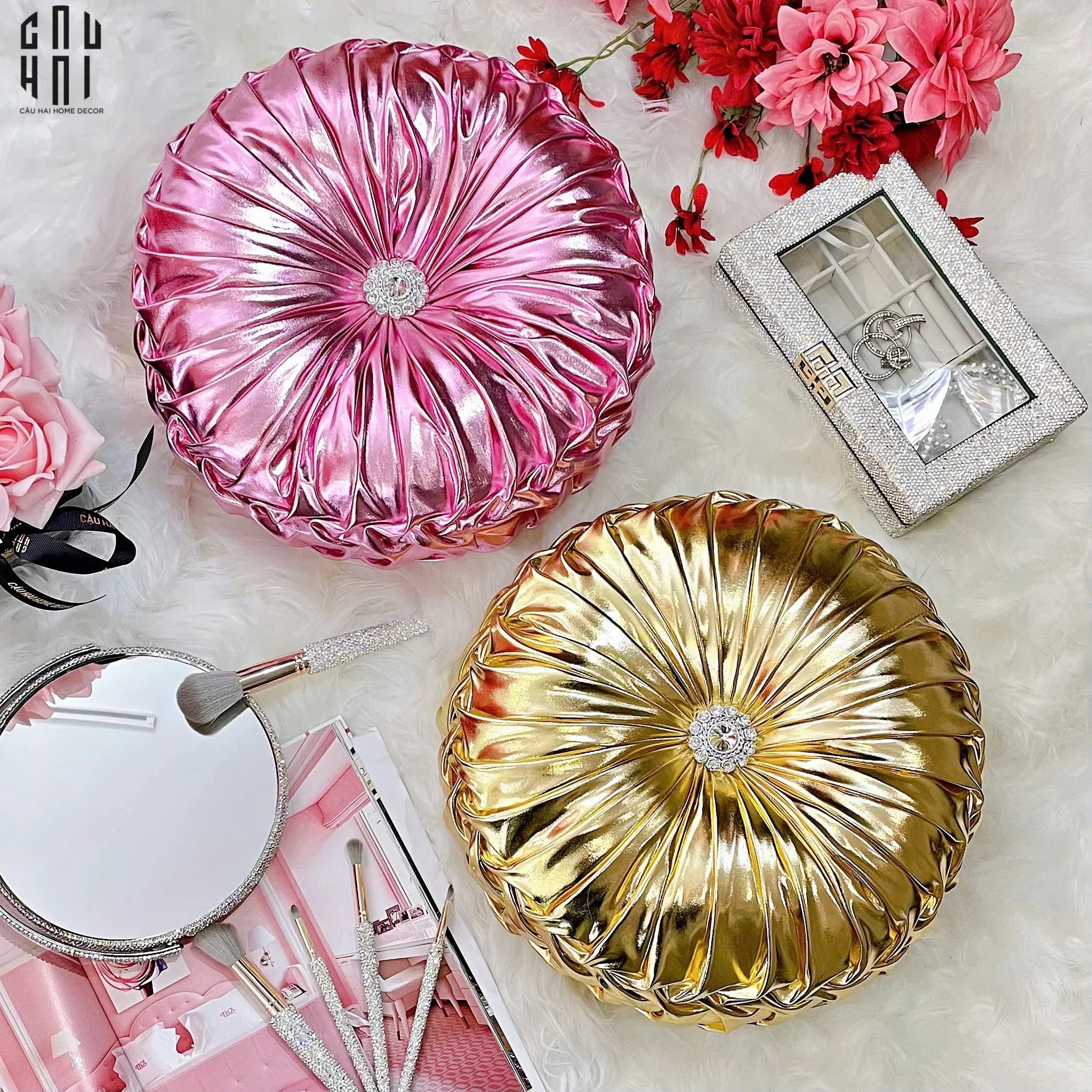 Gối Stunning Kelly - Silver-VỎ GỐI-CẬU HAI HOME DECOR