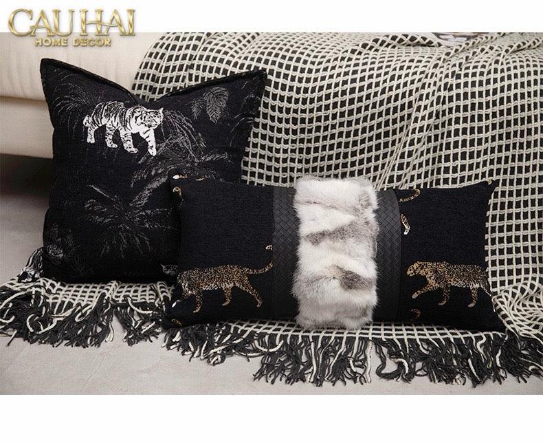 Gối Tweed Lux Fur Jarguar Savoir Leopard 30X60-VỎ GỐI-CẬU HAI HOME DECOR