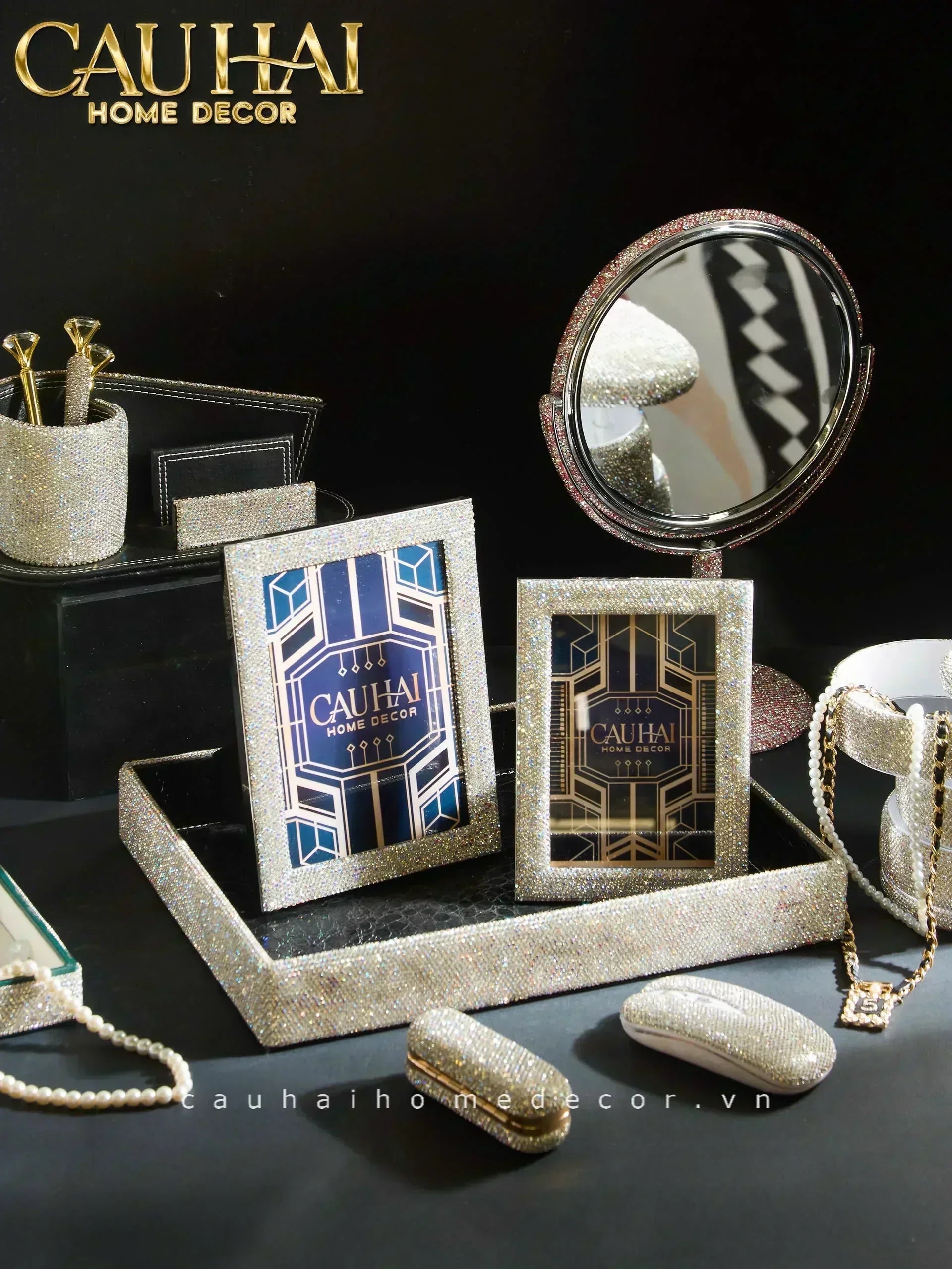 Haute Folie - Hộp Cọ Make Up On The Go Beauty Box Diamond Bling Bling-HỘP TRANG SỨC-CẬU HAI HOME DECOR