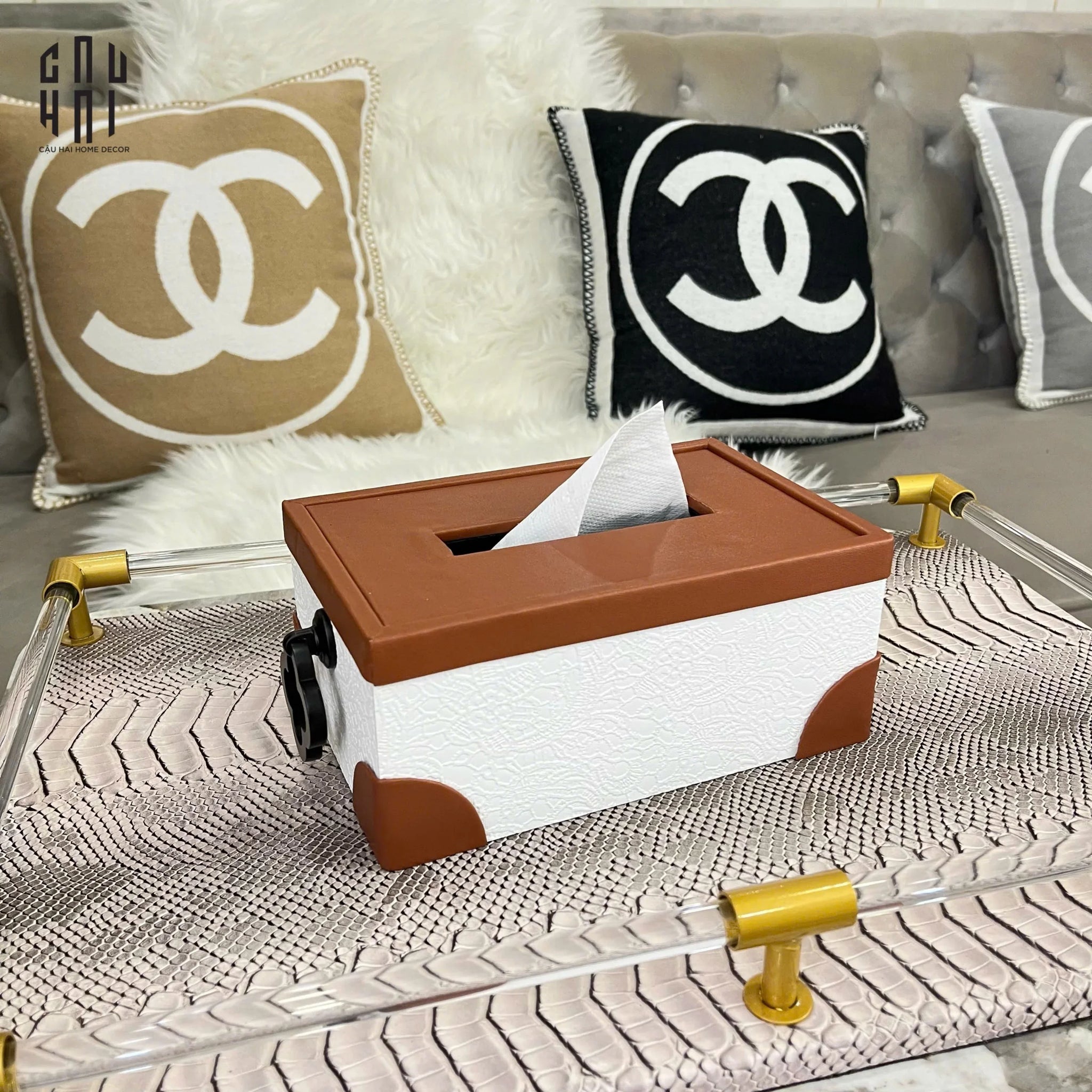 Hộp Khăn Giấy Da Cognac Nouveau Lace Texture Fw25-HỘP KHĂN GIẤY-CẬU HAI HOME DECOR