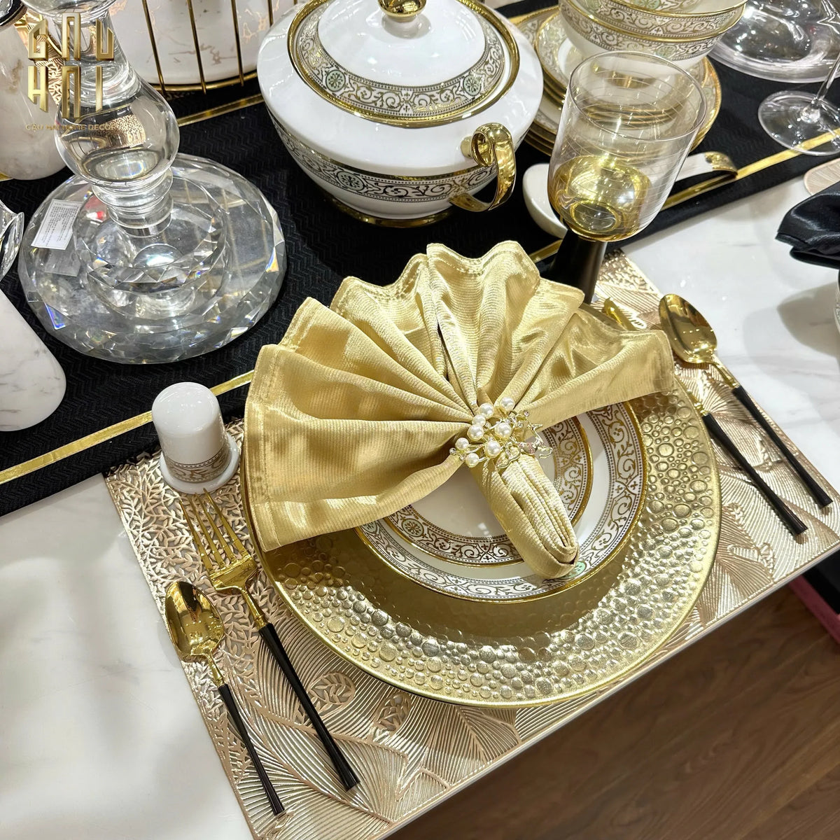 Khăn Ăn - Silk Napkin Golden Maison-KHĂN ĂN-Đối tác tại Trung Quốc theo từng đơn đặt hàng-CẬU HAI HOME DECOR