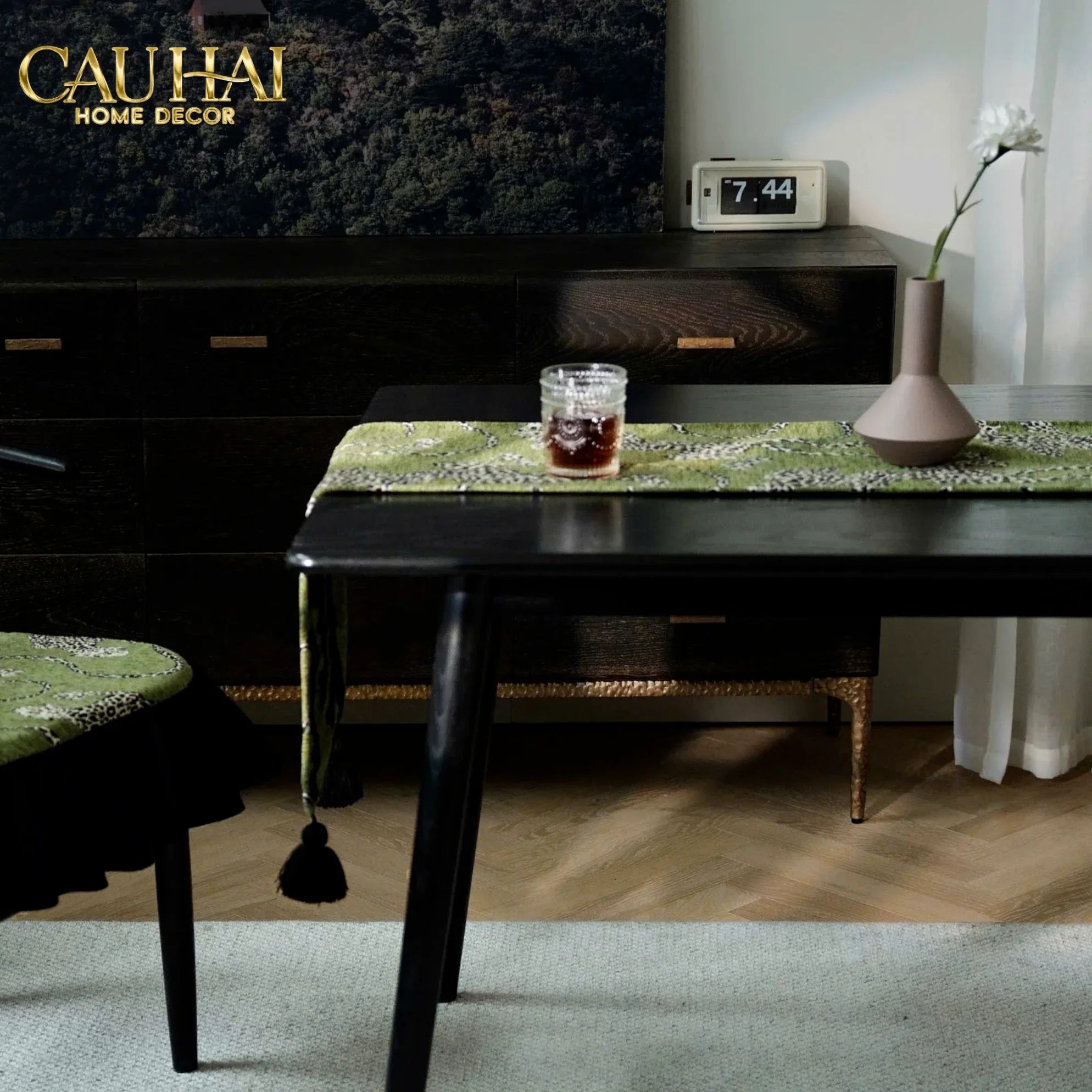 Khăn Trải Bàn - Jarguar Émeraude Sauvage Table Runner 30X240-KHĂN TRẢI BÀN-CẬU HAI HOME DECOR