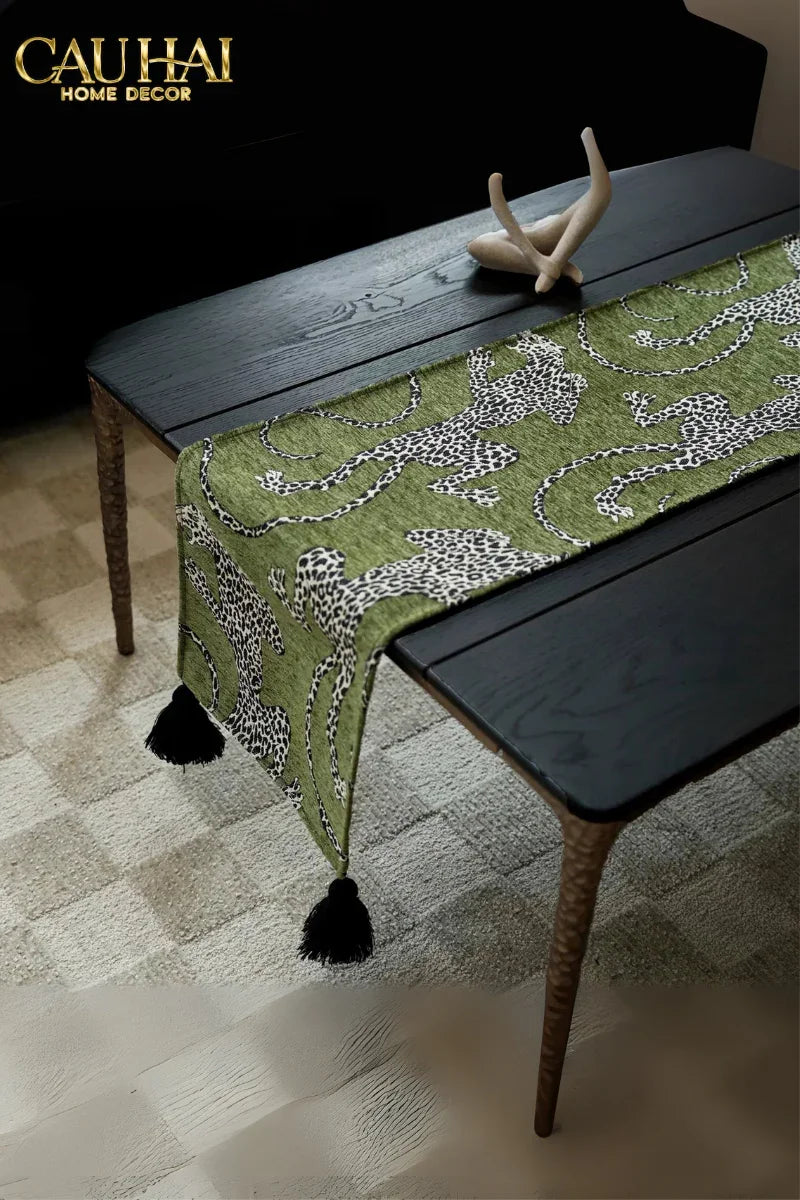 Khăn Trải Bàn - Jarguar Émeraude Sauvage Table Runner 30X240-KHĂN TRẢI BÀN-CẬU HAI HOME DECOR
