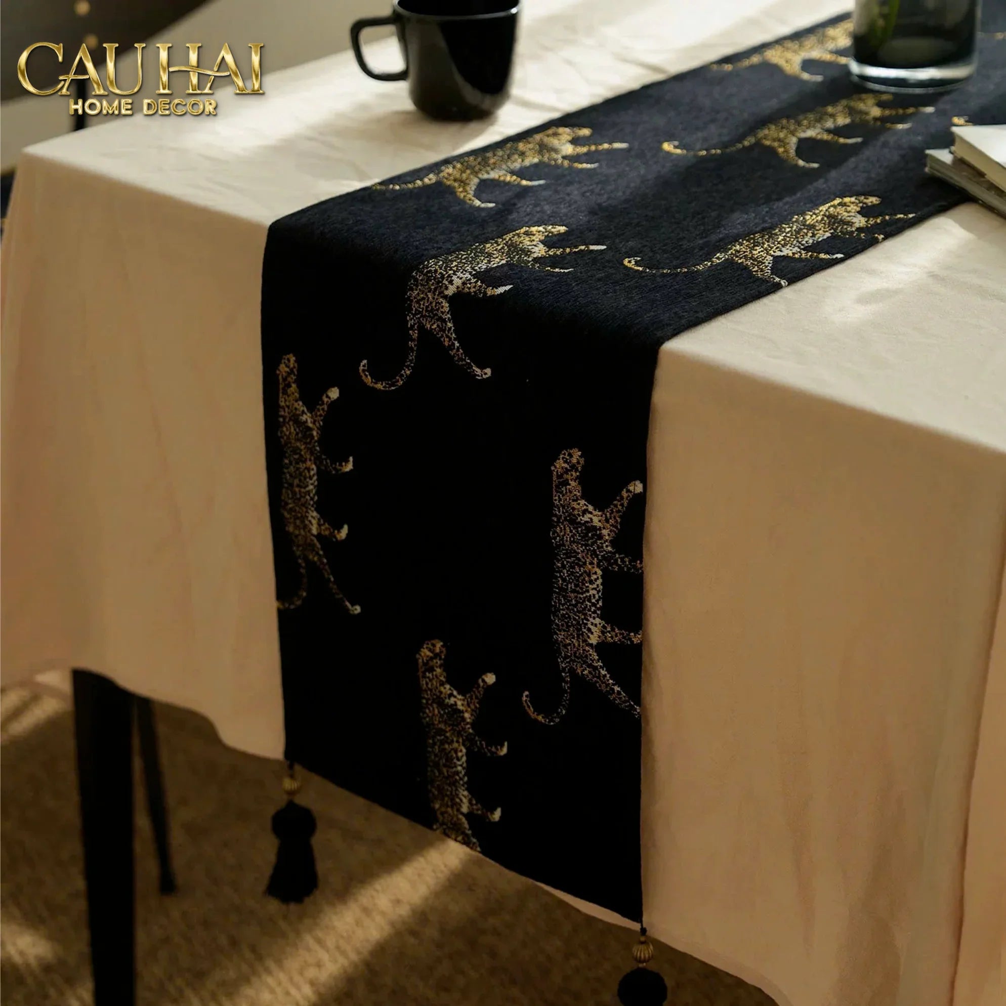 Khăn Trải Bàn - Jarguar Savoir Table Runner 30X240-KHĂN TRẢI BÀN-CẬU HAI HOME DECOR