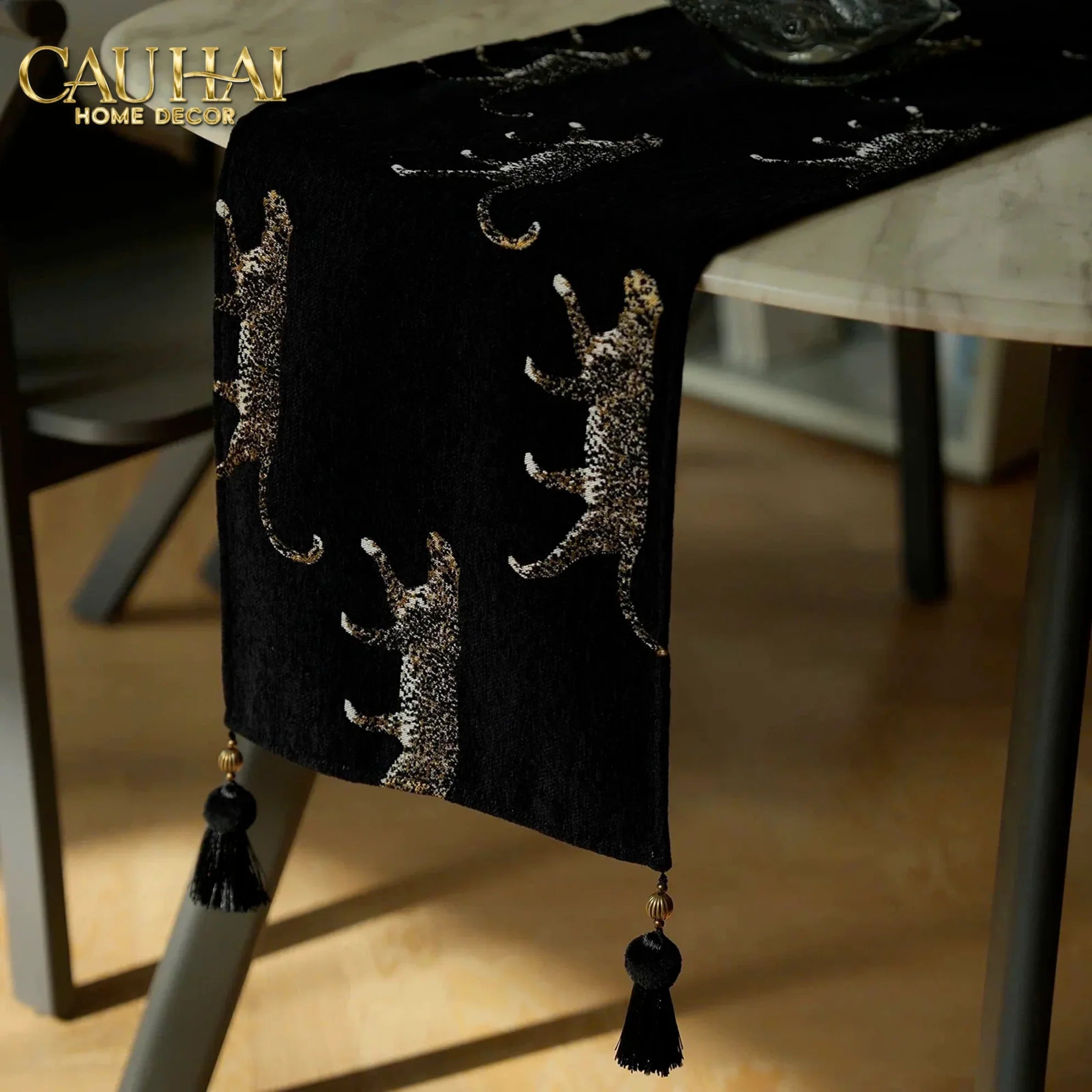 Khăn Trải Bàn - Jarguar Savoir Table Runner 30X240-KHĂN TRẢI BÀN-CẬU HAI HOME DECOR