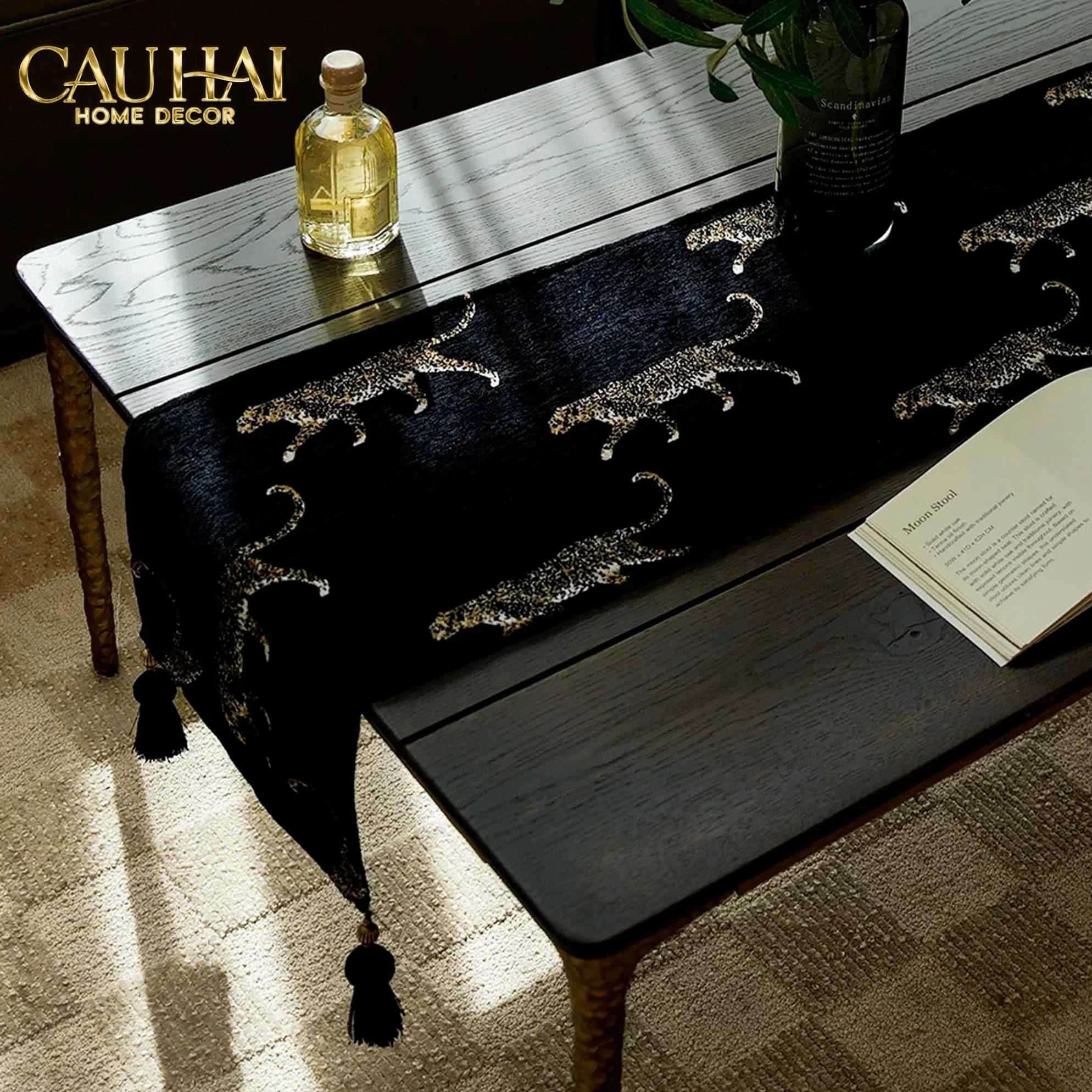 Khăn Trải Bàn - Jarguar Savoir Table Runner 30X240-KHĂN TRẢI BÀN-CẬU HAI HOME DECOR