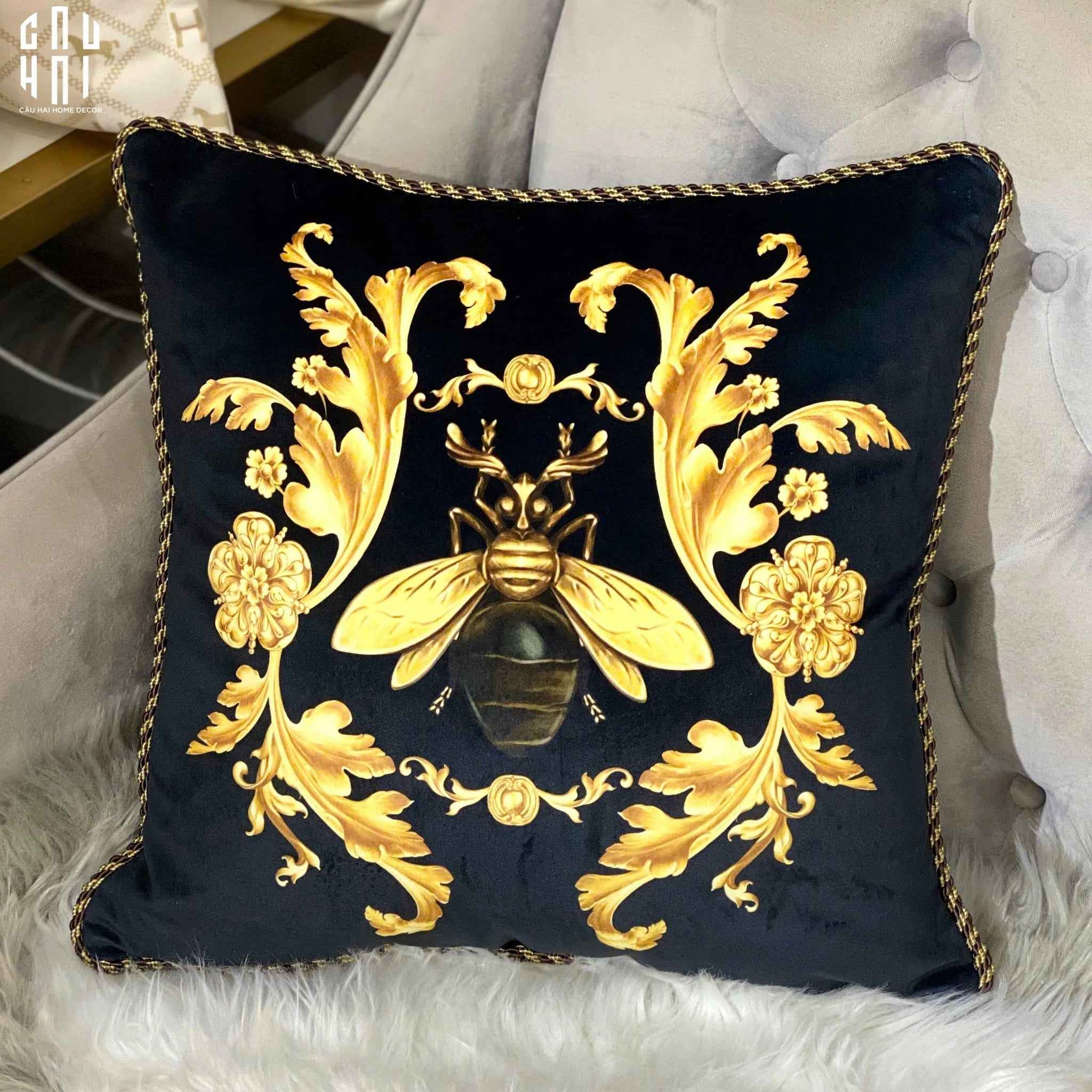 L’Atelier Du Cusson - Vỏ Gối Sofa Nhung Luxury Legacy Of Queen 45-VỎ GỐI-CẬU HAI HOME DECOR