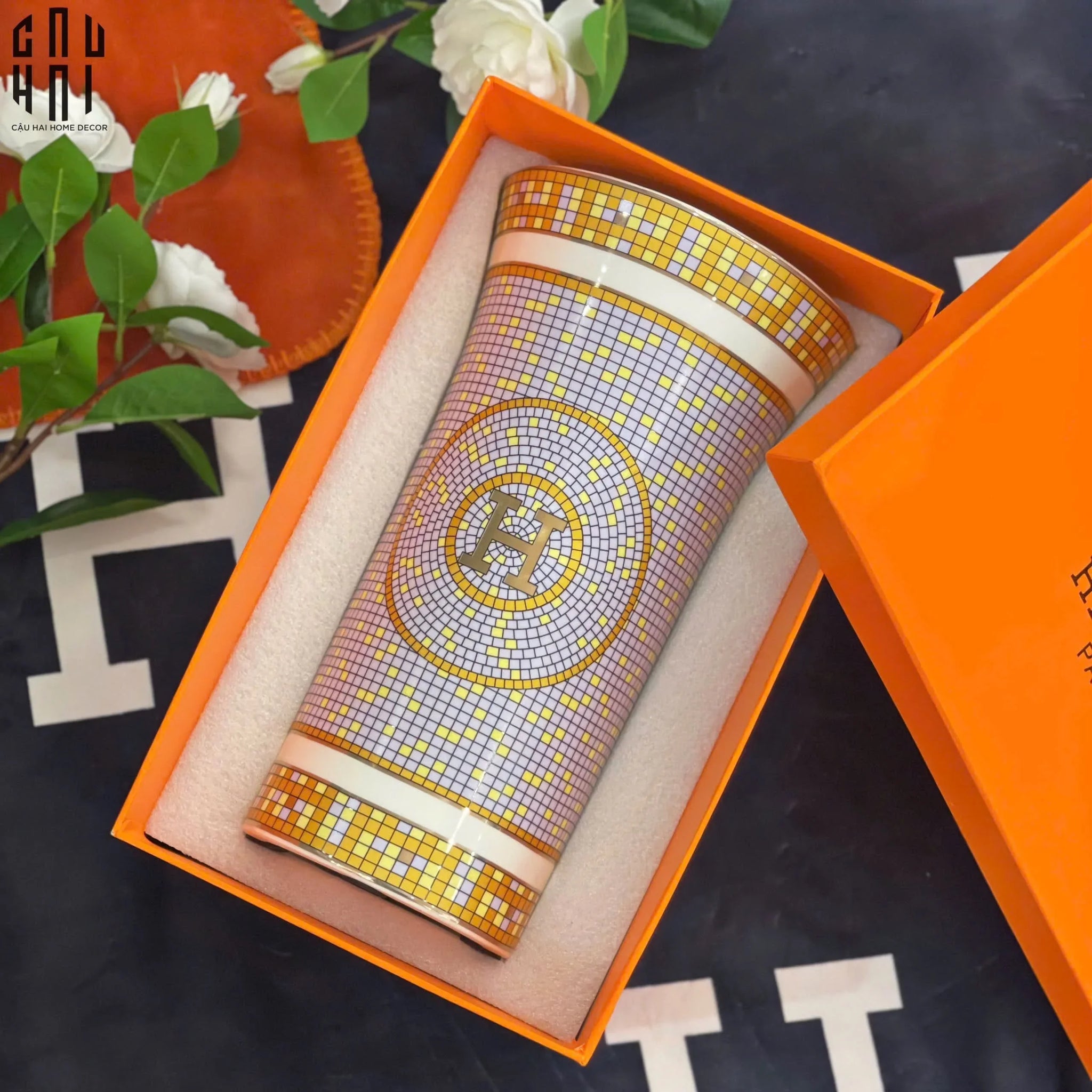 Maison Couture - Bình Hoa Cao Cấp Mystic Helios Ss25-BÌNH HOA-CẬU HAI HOME DECOR