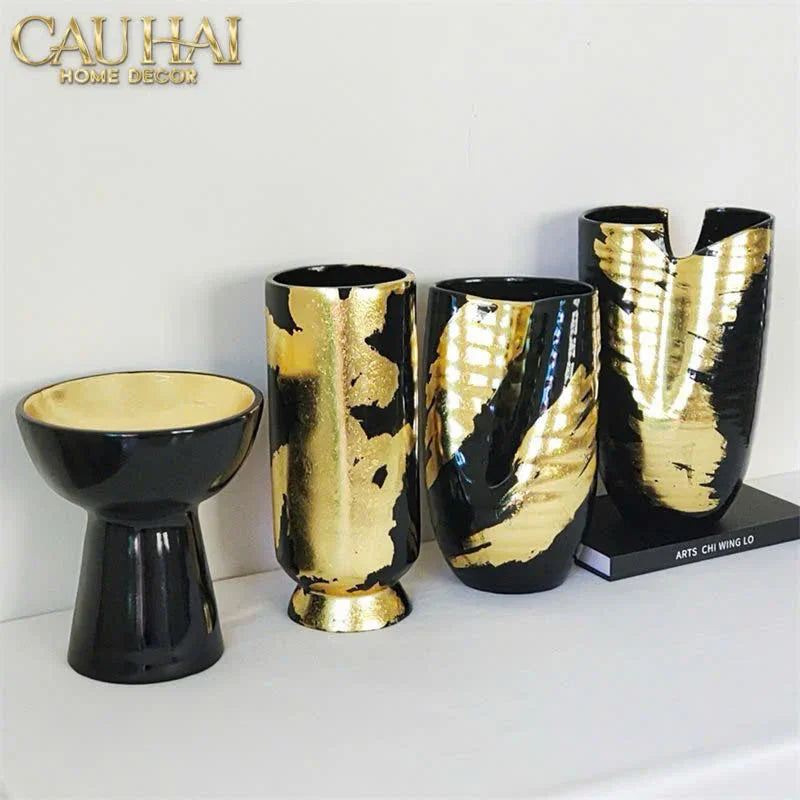 Maison Couture - Bình Hoa Gốm Mun Mài Dát Vàng Noir Laqué Feuille d’Or Vase 34-BÌNH HOA-CẬU HAI HOME DECOR