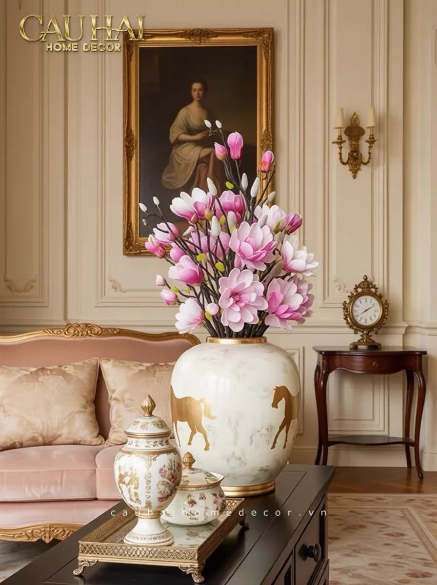 Maison Couture - Bình Hoa Gốm Sứ - Ngựa Dát Vàng Cheval Noble Ivoire Artisan Feuille D’Or Ceramic Vase H29-CẬU HAI HOME DECOR