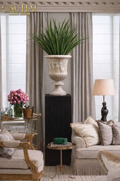Maison Couture - Bình Hoa Phù Điêu Đá Sa Thạch Giả Ngọc - Amphora Des Dieux Dionysien - Patrimoine H47xM35-BÌNH HOA-CẬU HAI HOME DECOR