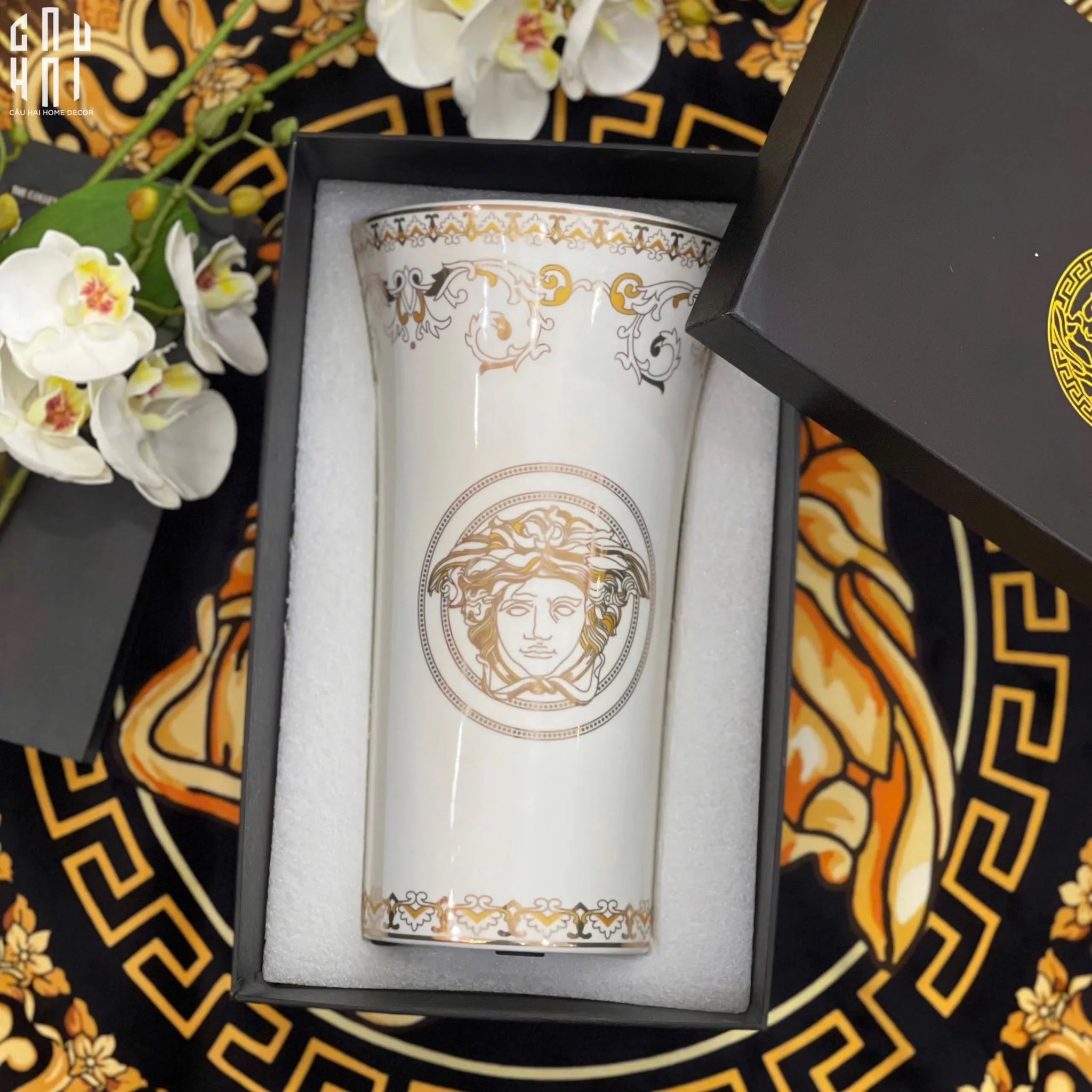 Maison Couture - Bình Hoa Sứ Tráng Men Cao Cấp V Class - Medusa Timeless Mythology 17x30.5-BÌNH HOA-CẬU HAI HOME DECOR