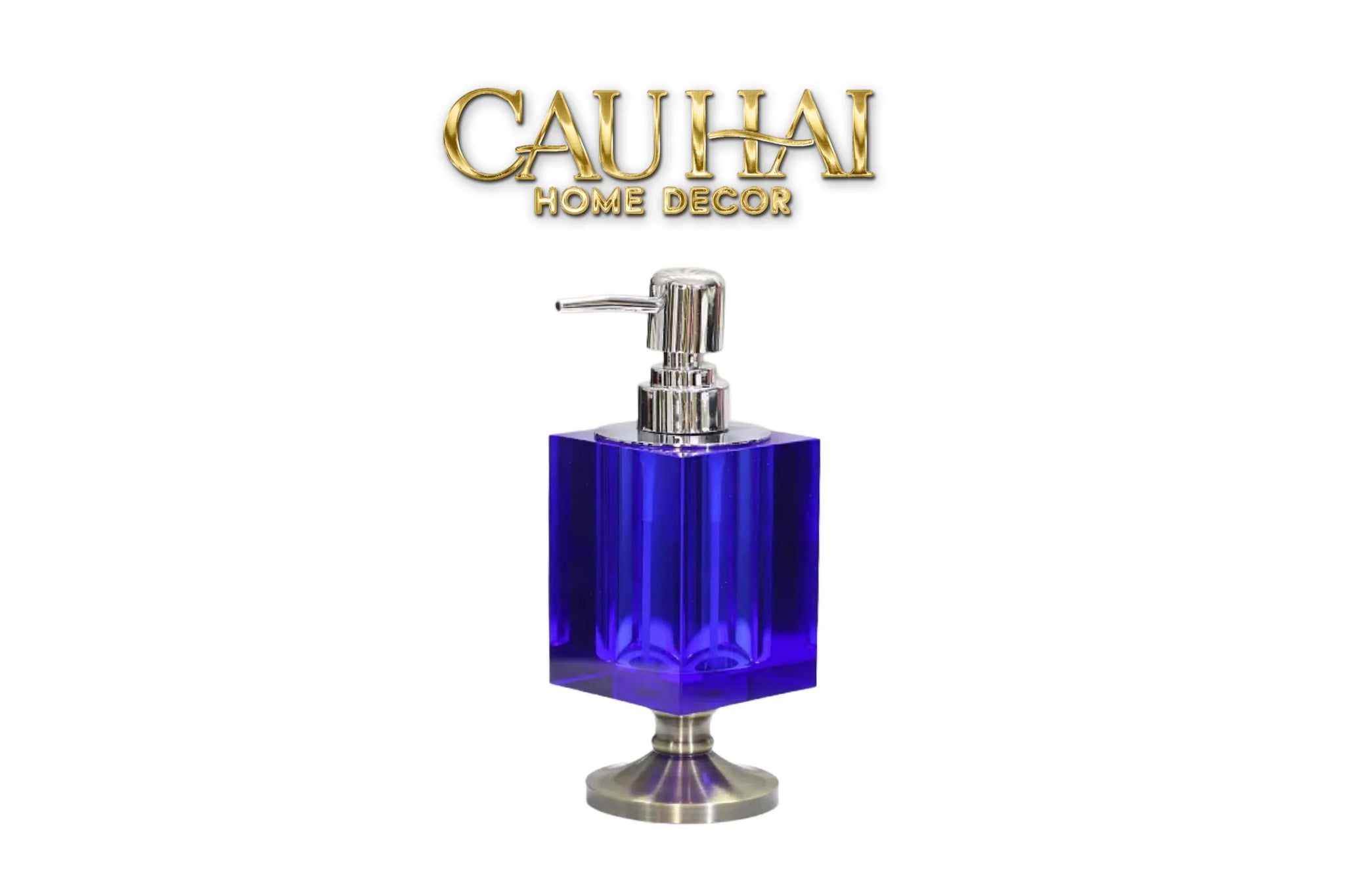 Maison Couture – Chai Kit Lotion Deepsea Blue Cristalleries Cube Impérial Vanities 8.5x7x19.5 220Ml-PHỤ KIỆN NHÀ TẮM-CẬU HAI HOME DECOR