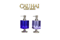 Maison Couture – Chai Kit Lotion Deepsea Blue Cristalleries Cube Impérial Vanities 8.5x7x19.5 220Ml-PHỤ KIỆN NHÀ TẮM-CẬU HAI HOME DECOR