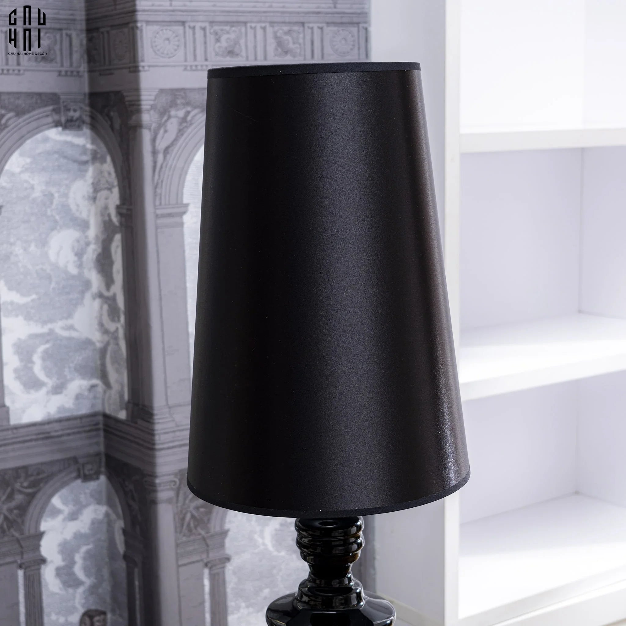 Maison Couture - Đèn Bàn Iconique Allure Matte Black Andrew Table Lamp-CẬU HAI HOME DECOR