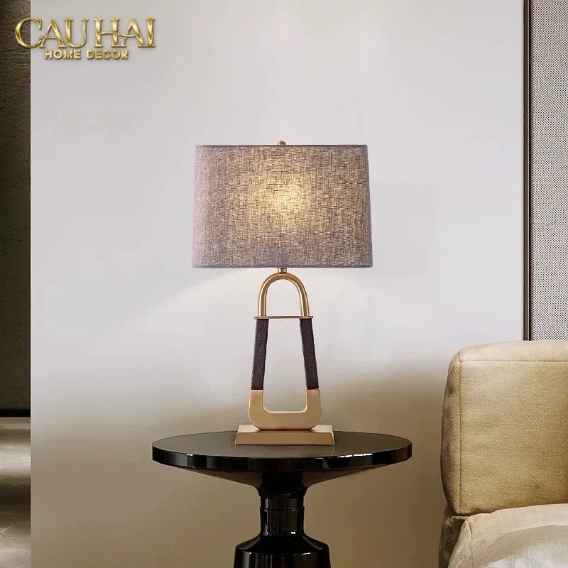 Maison Couture - Đèn Ngủ Triomphe - Triomphe Table Lamp-ĐÈN BÀN-CẬU HAI HOME DECOR