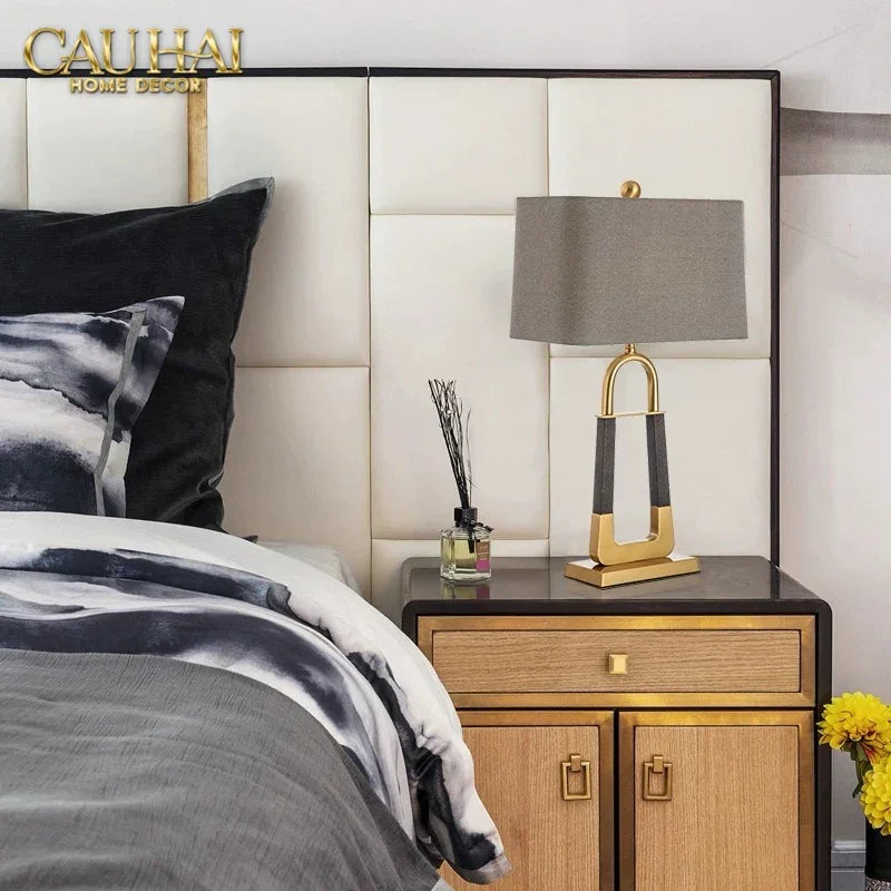 Maison Couture - Đèn Ngủ Triomphe - Triomphe Table Lamp-ĐÈN BÀN-CẬU HAI HOME DECOR