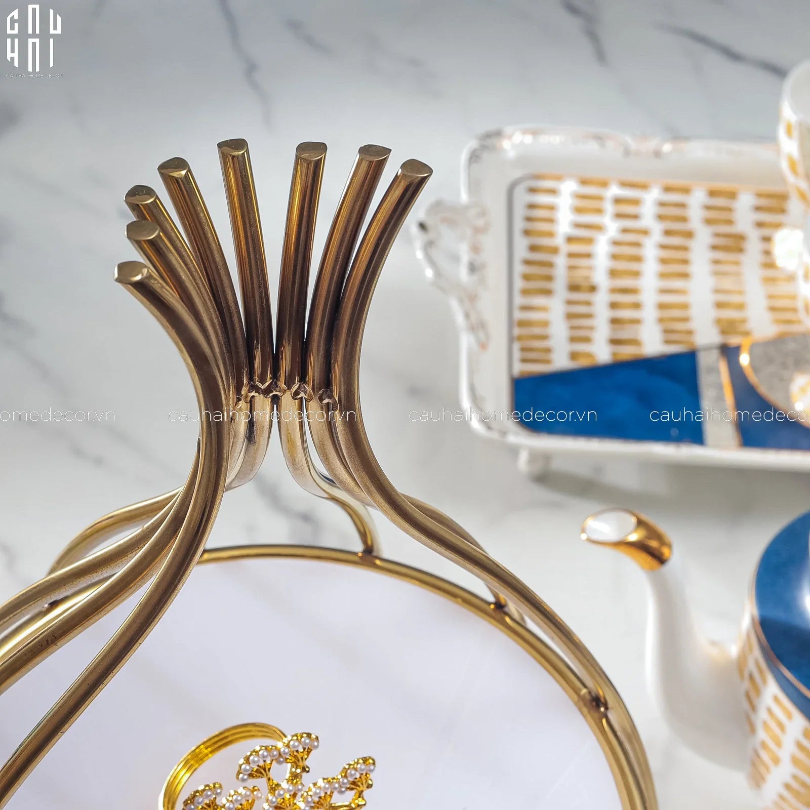 Maison Couture - Đĩa Bánh 3 Tầng Golden Cage Étagère Trois Niveaux 27x51-CẬU HAI HOME DECOR