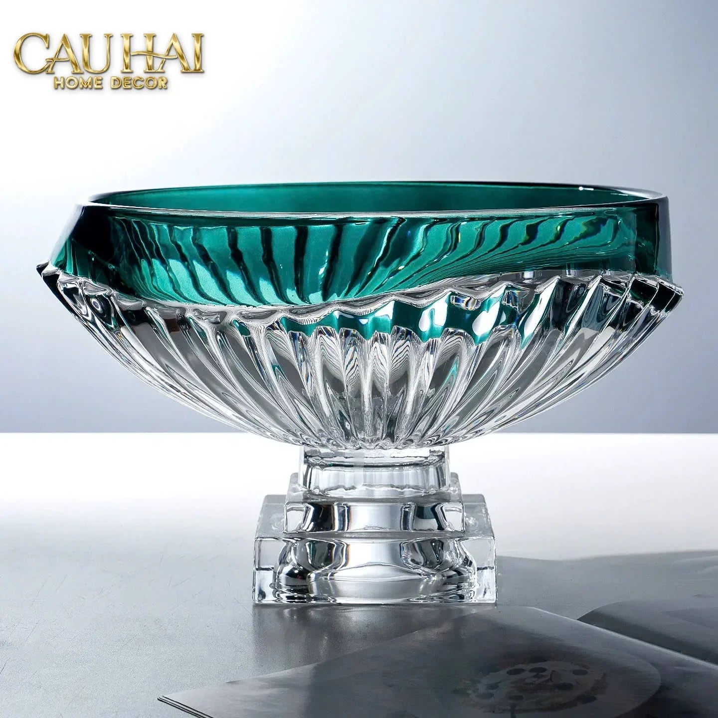 Maison Couture - Đĩa Trái Cây Pha Lê Màu Ngọc Lục Bảo Émeraude Cristalleries Fruit Bowl-CẬU HAI HOME DECOR
