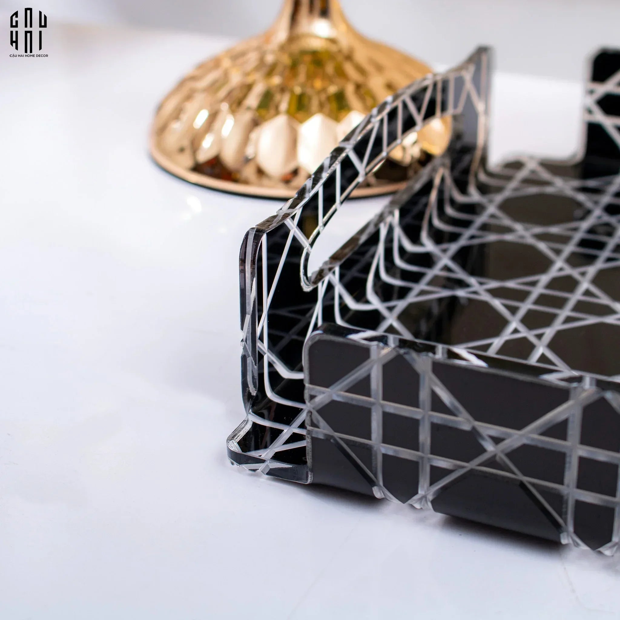 Maison Couture - Khay Acrylic Chữ Nhật Black Cannage Facetté Signature 23x36x4.5-KHAY TRANG TRÍ-CẬU HAI HOME DECOR