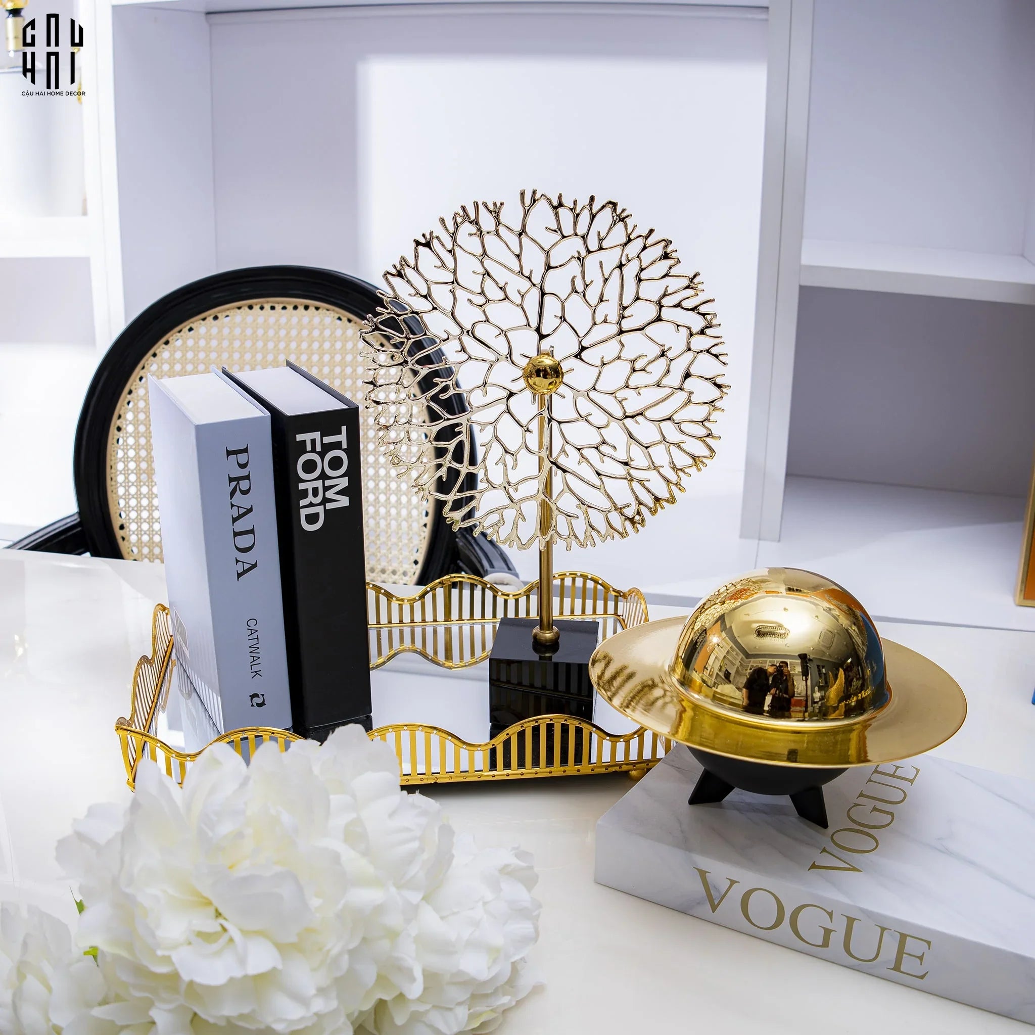 Maison Couture - Lọ Kẹo Golden Planet UFO Pop Art Decoratives Bonbonnière 15x22-Lọ kẹo Canister Bonbonnière-CẬU HAI HOME DECOR