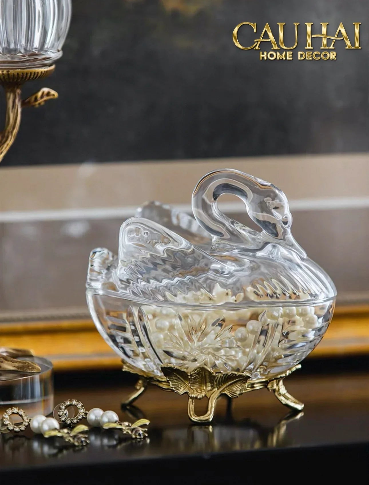 Maison Couture - Lọ Kẹo Thiên Nga Pha Lê Đế Đồng - Swan De L’Athènes Cristalleries Bonbonnière 9x13.7x14-Lọ kẹo Canister Bonbonnière-CẬU HAI HOME DECOR