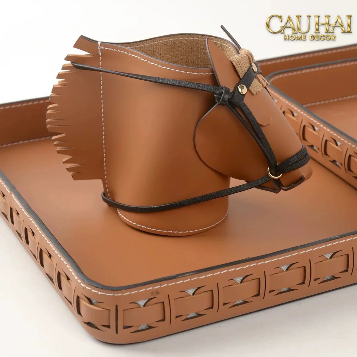Maison Couture - Lọ Trang Trí Đầu Ngựa Da Thuộc Equestrian Head Leather Saddle Brun Vessel 13x17-HŨ TRANG TRÍ-CẬU HAI HOME DECOR