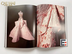 Maison Couture - Sách Fashion Runway D.O Atelier 226 pages 22.9x30.1-CẬU HAI HOME DECOR