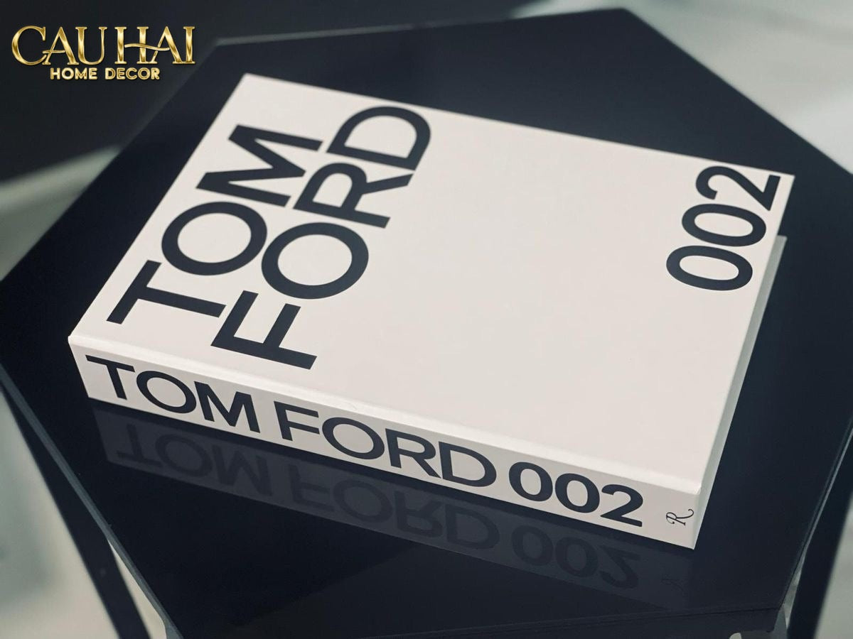 Maison Couture - Sách Fashion Runway Tom Ford 002 - Noir / Blanc / Gris-SÁCH TRANG TRÍ-CẬU HAI HOME DECOR