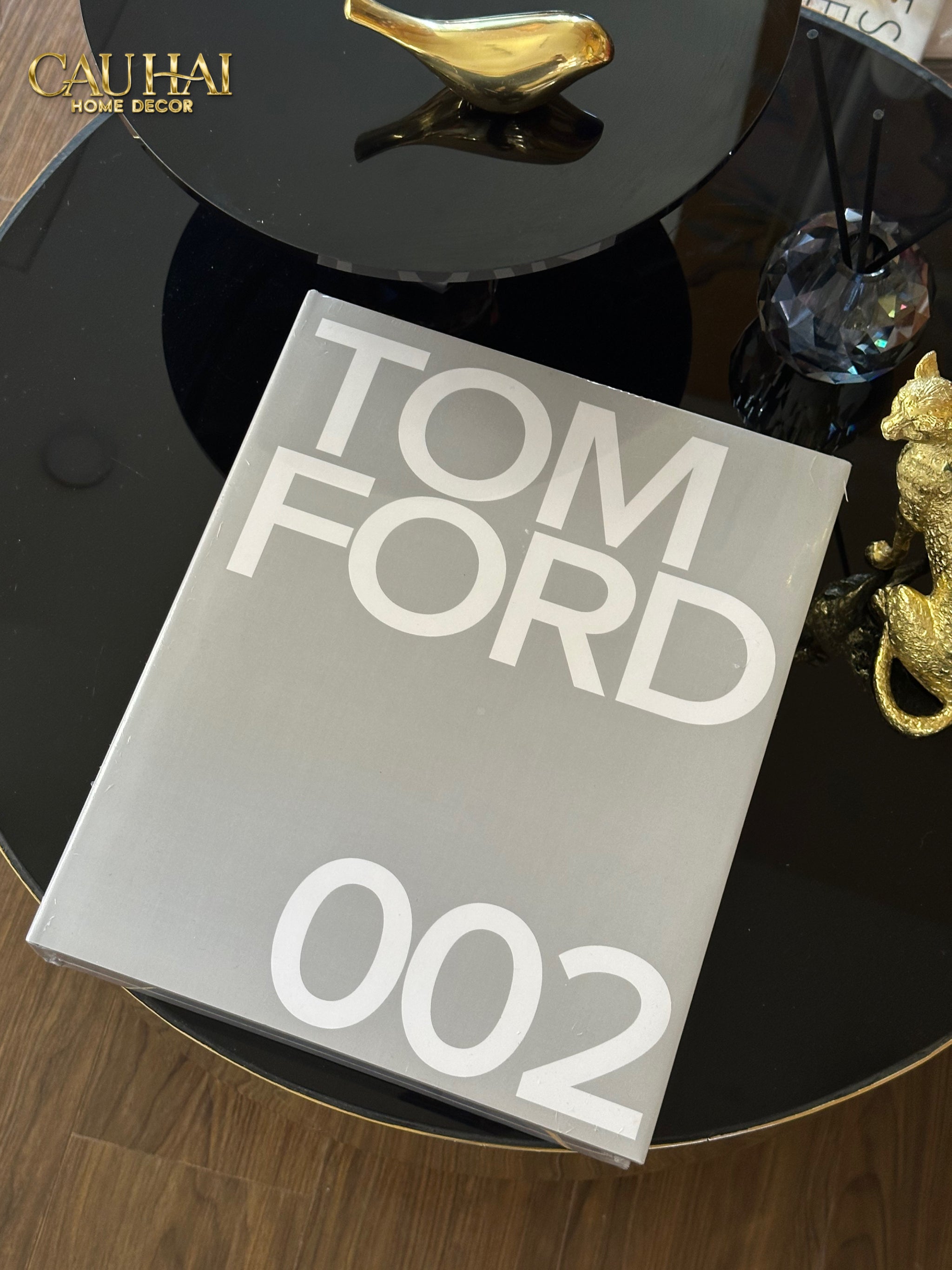 Maison Couture - Sách Fashion Runway Tom Ford 002 - Noir / Blanc / Gris-SÁCH TRANG TRÍ-CẬU HAI HOME DECOR