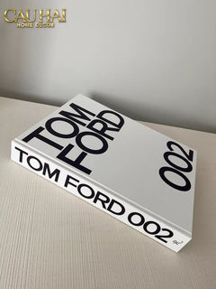 Maison Couture - Sách Fashion Runway Tom Ford 002 - Noir / Blanc / Gris-SÁCH TRANG TRÍ-CẬU HAI HOME DECOR
